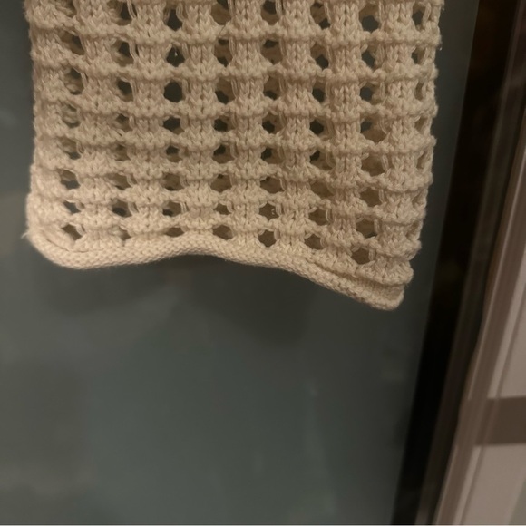 WILD FABLE Size XXS Oversized Cream Cropped Crochet Pullover Sweater - Picture 5 of 6